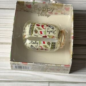 Poppy  Rome Italy Vacay AirPod Case for AirPod Pro New in Box